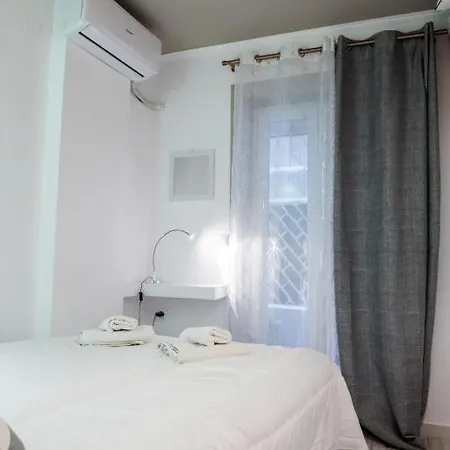 Tulip, Nilie Hospitality Mgmt Apartment